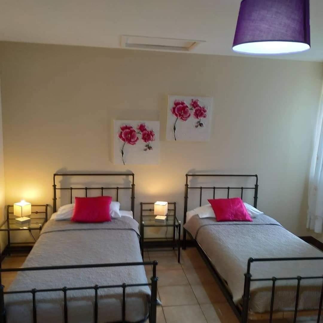 Chambre D'Hote Manoir De La Baudonniere Monsireigne Luaran gambar