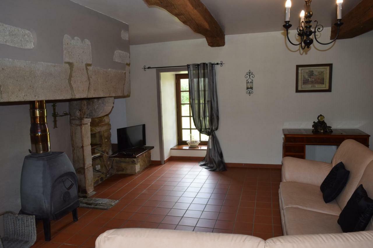 Chambre D'Hote Manoir De La Baudonniere Monsireigne Luaran gambar